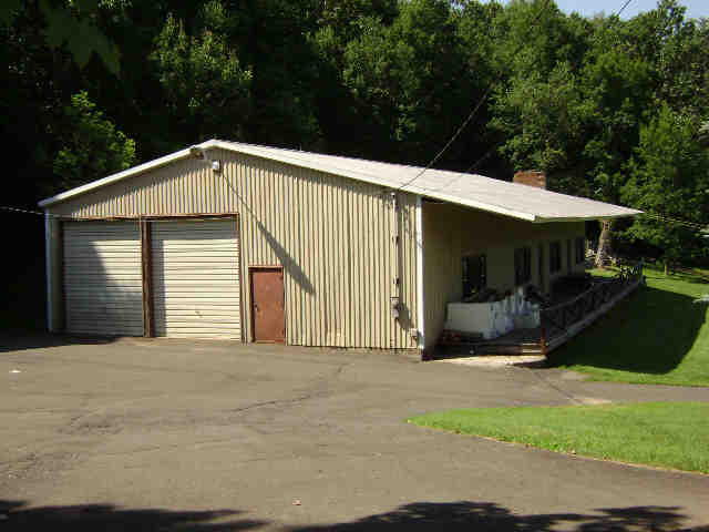 Building photograph for 276 WOOD CREEK RD
